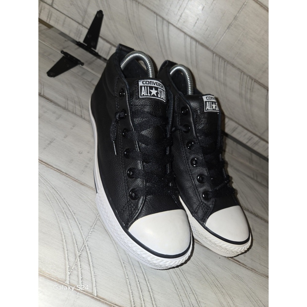 CONVERSE CHUCK TAYLOR ALL STAR black leather mid top sneaker  Men's Size 6